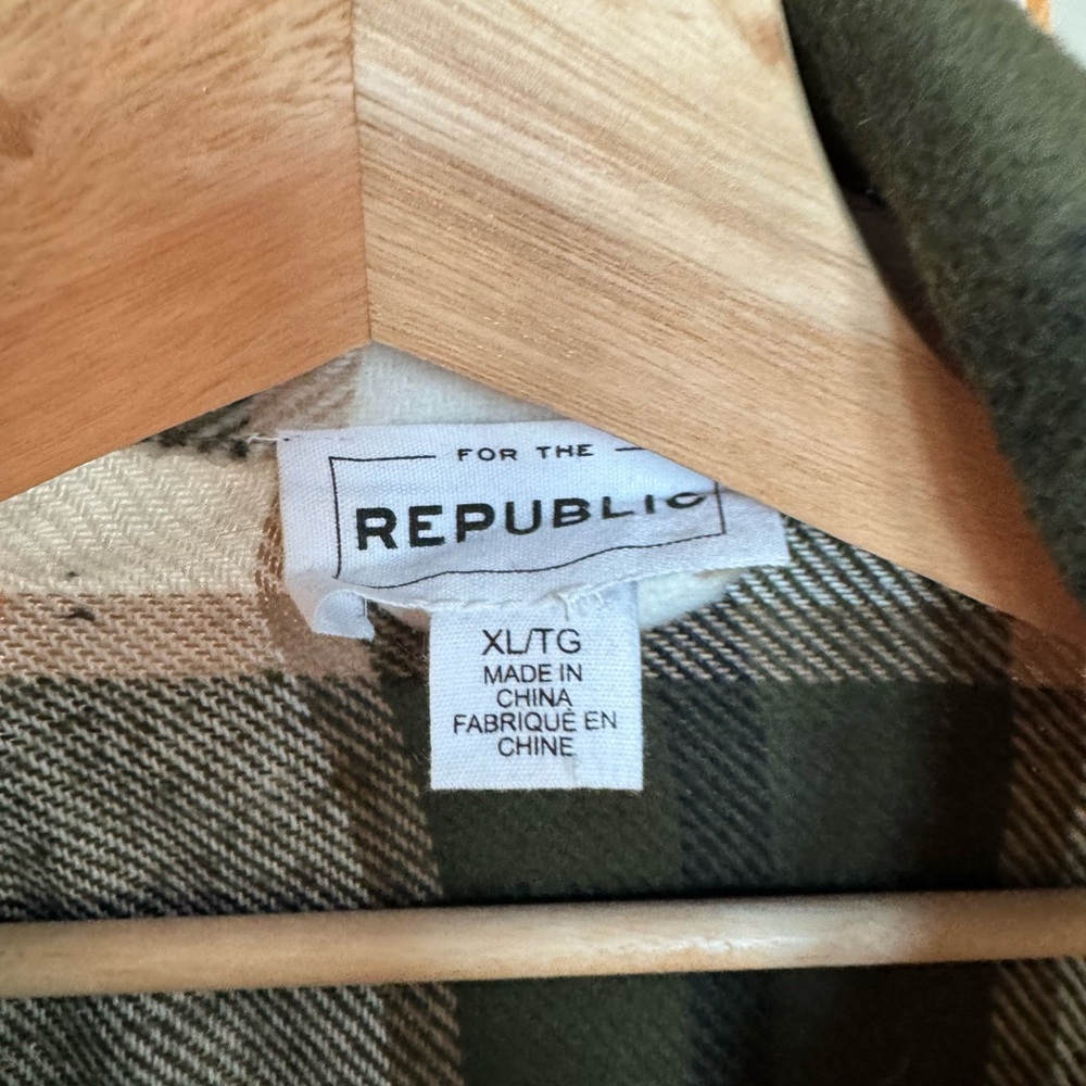 Plaid Jacket - Picture 4 of 5